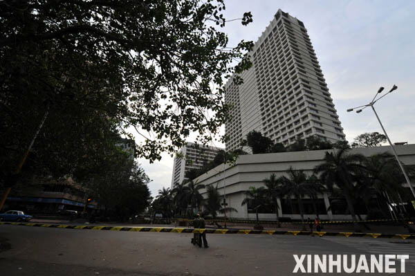 本网独家:孟买几处受袭地点逐渐恢复秩序