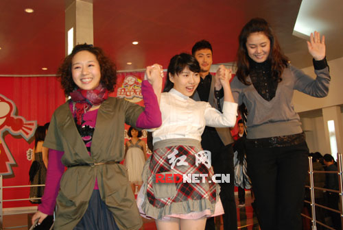 <em>丑女</em>2改播黄金档 林<em>无敌第五季</em>变美 - 周洲的