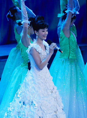 <em>英伦</em>秘练《<em>辣妹子</em>》 第五次彩排节目单曝光 