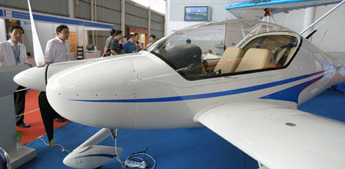 Hunan Launched Successful Flight of Manned L