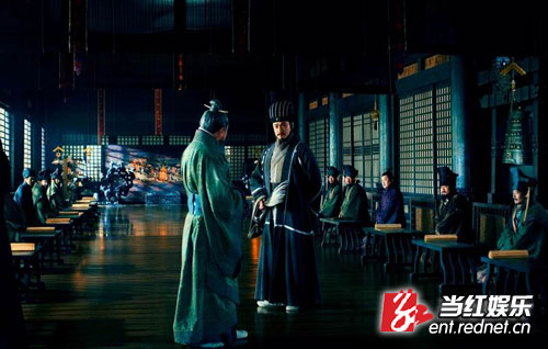 舌战群儒演技精湛(组图)