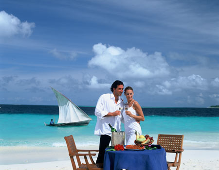 去马尔代夫领结婚证吧!(组图)