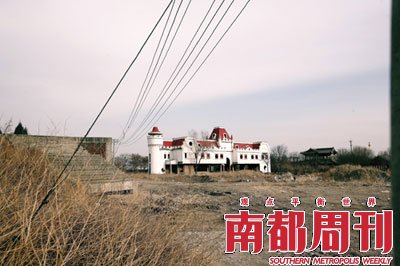 世界风情园成北京最大废墟 由陈希同规划(图)