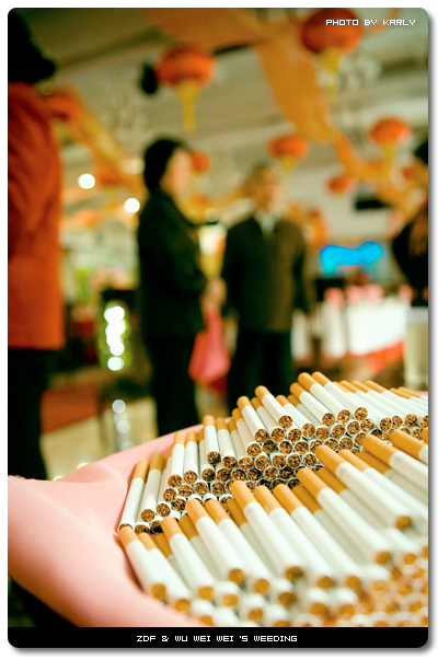 [视频]个体服装厂私自生产警服 公开销售非法牟