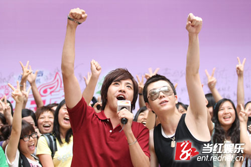 \快乐女声\广州海选+俞灏明王