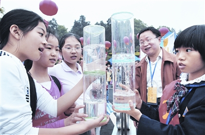 湖南科技活动周启动 科普大游园