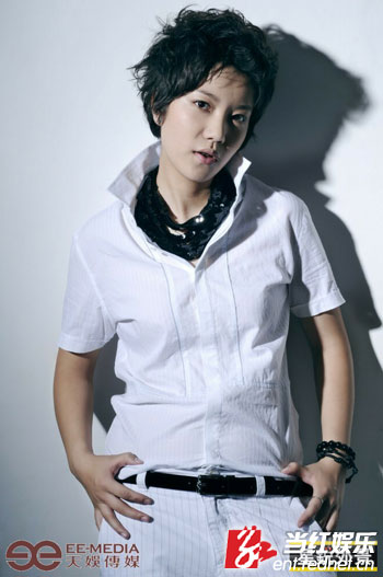 <em>2009快乐女声</em>李霄云在<em>海选</em>的时候唱的歌的名