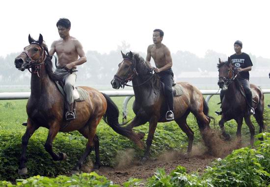 邵兵廖凡张默加盟姜文新片 硬汉打造新兄弟连_娱乐频道_红网
