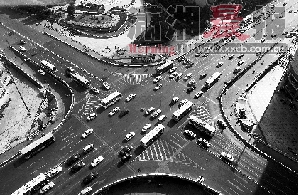 长沙五一广场立交桥。图/记者刘艳