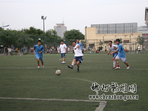 郴州市首届七人制足球赛拉开帷幕