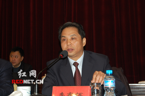 湖南农村信用社2010年工作会议 服务三农不