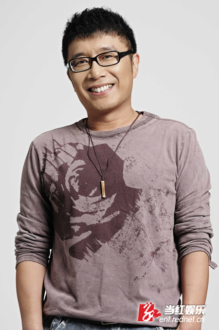 试听:庞龙《幸福的两口子》