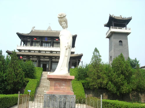 去马嵬坡追忆杨贵妃的芳魂--杨贵妃墓_政务频