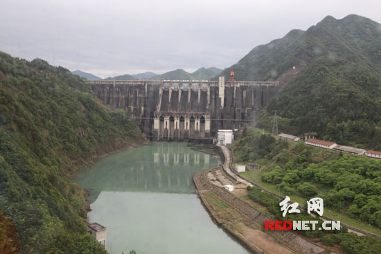 湿地公园北起黄坛口水库大坝,南至湖南镇水库衢江区与遂昌县交界处