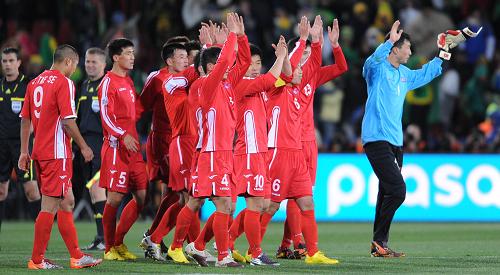 朝鲜虽败犹荣 创世界杯亚洲球队对巴西最好战绩