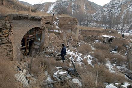 能源金三角贫富差距调查:内部招工不招当地人