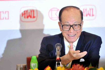 李嘉诚潮语勉励80后+抛人生12问启迪思考