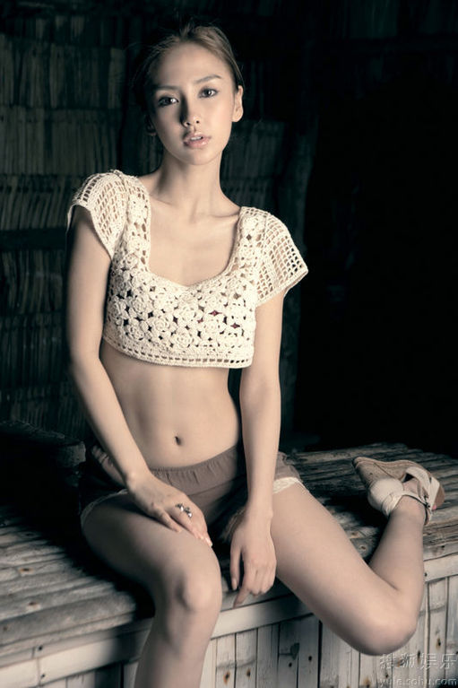 angelababy漏出大奶奶|angelababy大奶奶-漏出