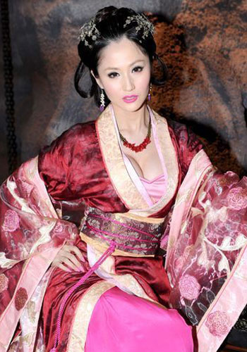 演员原纱央莉,周防雪子,叶山豪,雷凯欣,蓝燕及秋萍等出席.图片