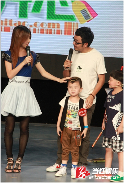 我们约会吧上演儿童版 汪涵干女儿引发三角