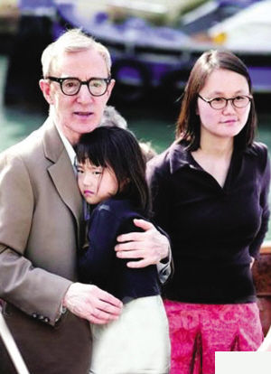 明星收养曝乱伦丑闻 伍迪·艾伦曾与养女结婚
