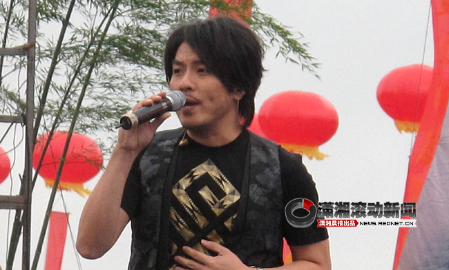 崀山举行首届文化旅游<em>演唱会</em> <em>容祖儿</em>阿杜献唱