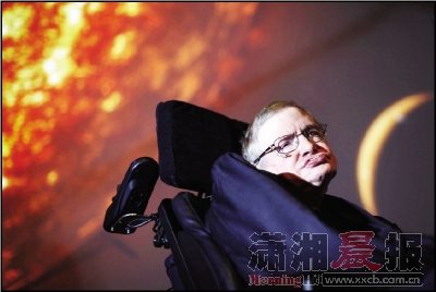 霍金 他的思想自由翱游时空宇宙