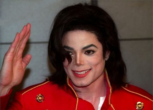 迈克尔·杰克逊新专辑发布 家人质疑是假唱