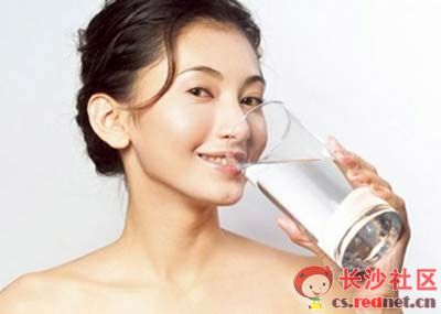 吃饭爱<em>出汗</em>,特别是热的辣的面条什么的,满头大