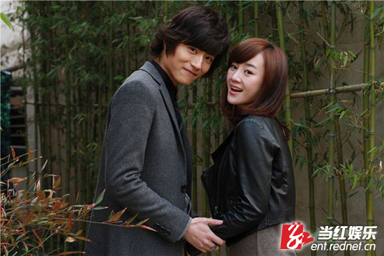 《野蛮女友》日本杀青 张峻宁微薄表关切(图)