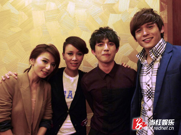 田馥甄许诺不离开S.H.E 获奖与Selina、Ella报