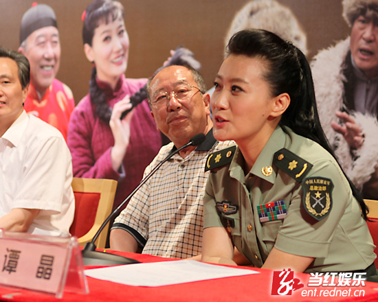 跨界<em>谭晶</em>《<em>白毛女</em>》中强势回归民族唱法