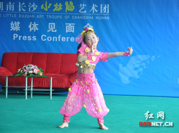 长沙小杜鹃参加国际儿童文化节 小刘海将在西