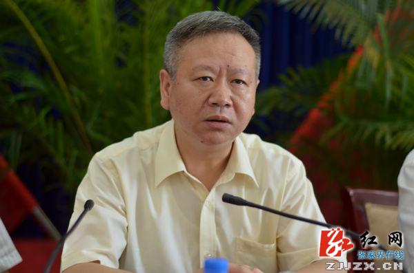 胡伯俊:深入学习胡锦涛七一讲话 扎实推进创