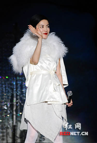 曝<em>王菲</em>出新专辑<em>为女儿写</em>新歌 经纪公司称不知