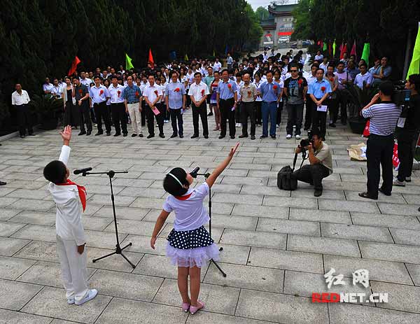 陶铸《松树的风格》书法碑在浯溪碑林落成(组