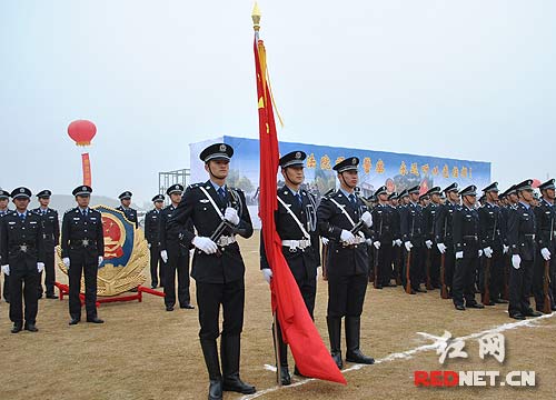 湖南700名司法警察参加岗位技能大练兵汇报演