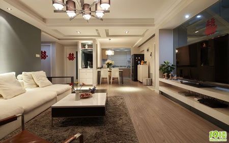 80后夫妻秀150p阁楼婚房(图)