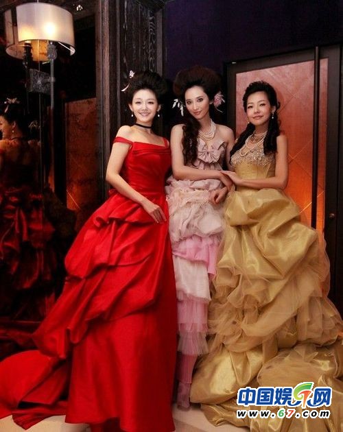 小s与众姐妹淘新年聚会