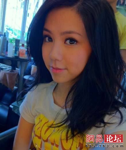 林宥嘉19岁小女友 邓紫棋 私房自拍家居美照曝