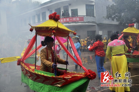 衡阳县欢天喜地迎新春 龙行西渡闹元宵(组图)