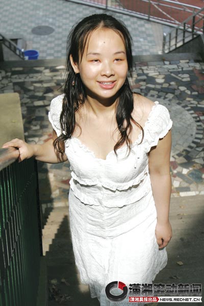 星光大道年度总决赛张家界盲姑娘夺冠[图]