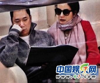 赵薇黄有龙海量私密照 两人相亲一见钟情(组图