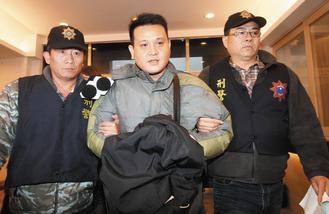 台湾男子租火车车厢办1女18男性派对遭拘提
