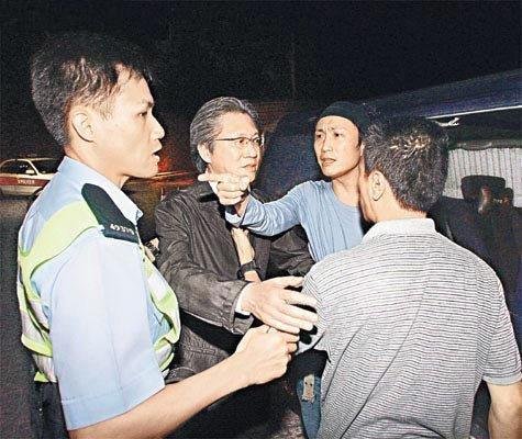 郑中基醉酒被捕
