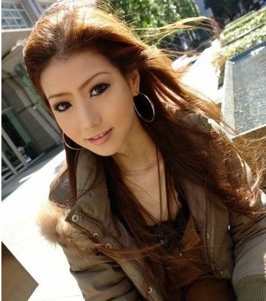 前日本av女优红音萤或华师授课