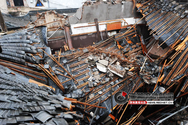 长沙太平街太傅里巷一老房子坍塌 无人受伤[图