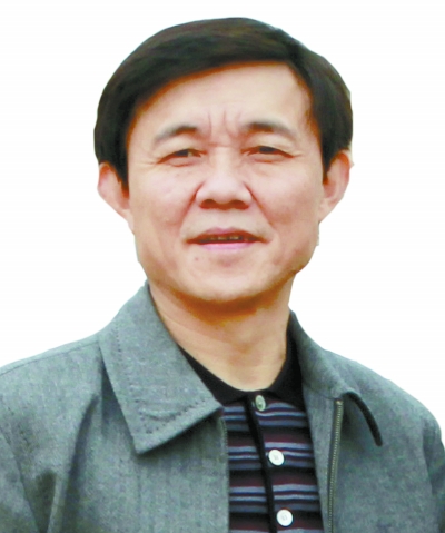 花垣县委书记彭益:"整"出产业转型升级