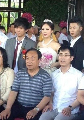 山西首富煤老板邢利斌7000万嫁女