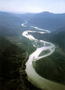 长江是我国第一大河,美国田纳西河流域开发经验对长江